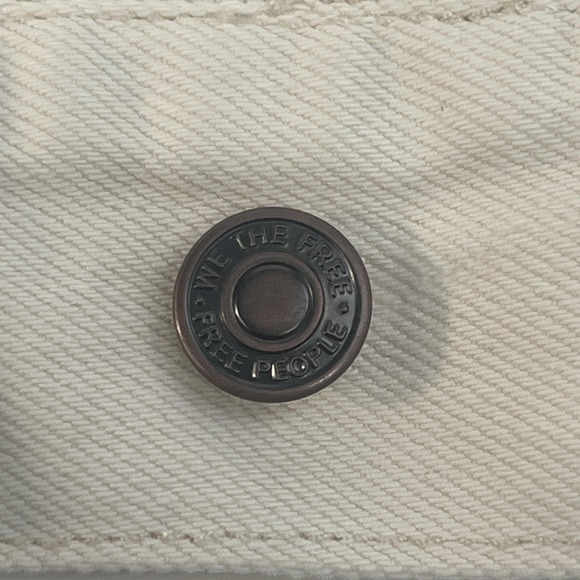 We The Free Jean Jacket Free People ‎ Womens XS Cream Denim Trucker Button Front - Picture 8 of 15